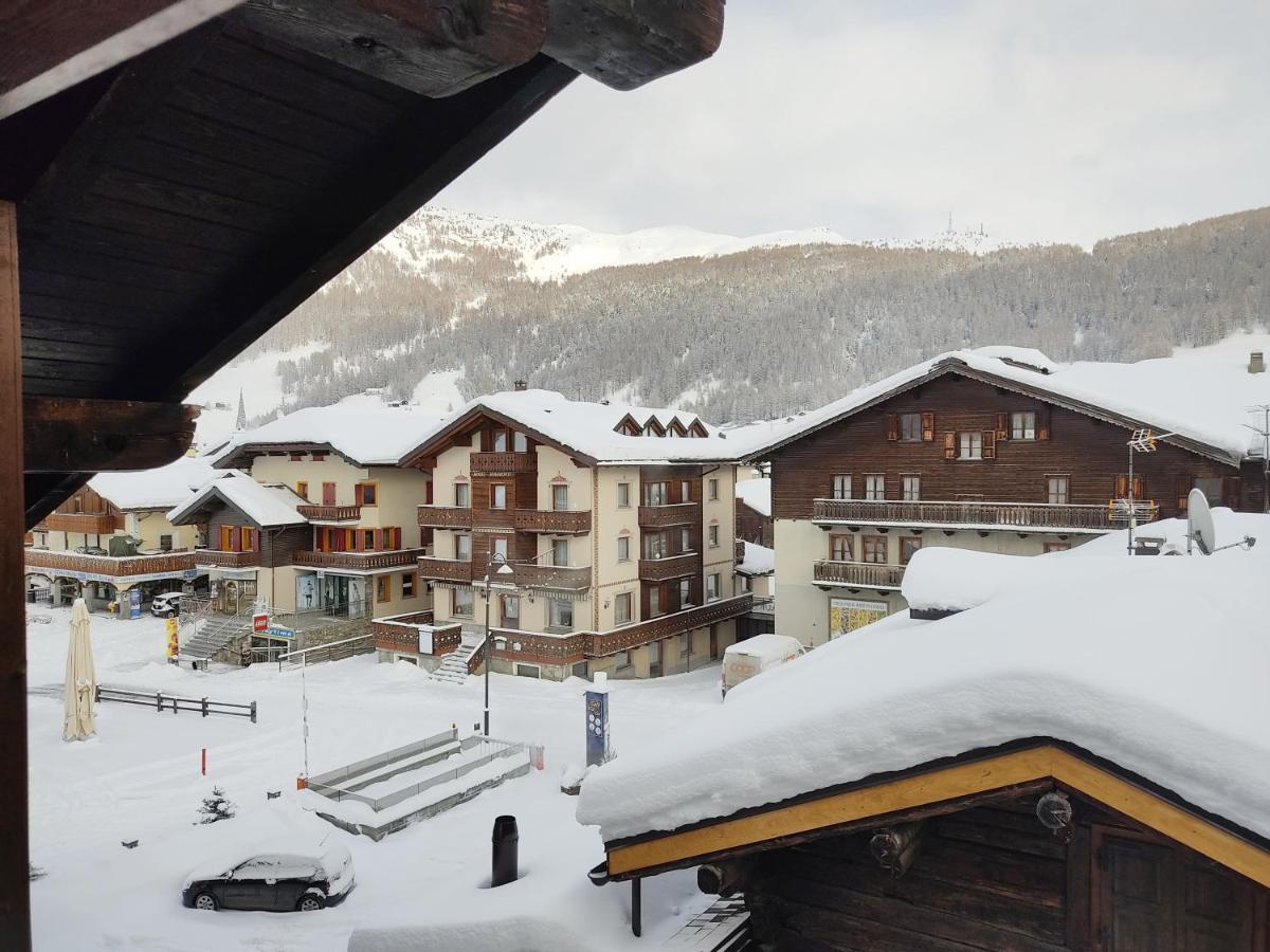 Loft Mountain Spirit Lägenhet Livigno Exteriör bild