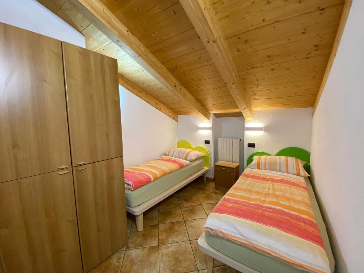 Loft Mountain Spirit Lägenhet Livigno Exteriör bild