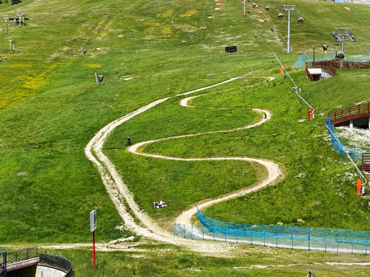 Loft Mountain Spirit Lägenhet Livigno Exteriör bild
